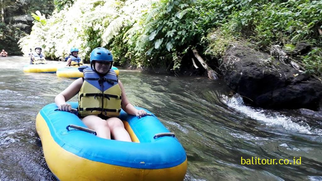 bali river tubing