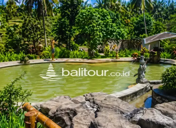 penatahan hot spring